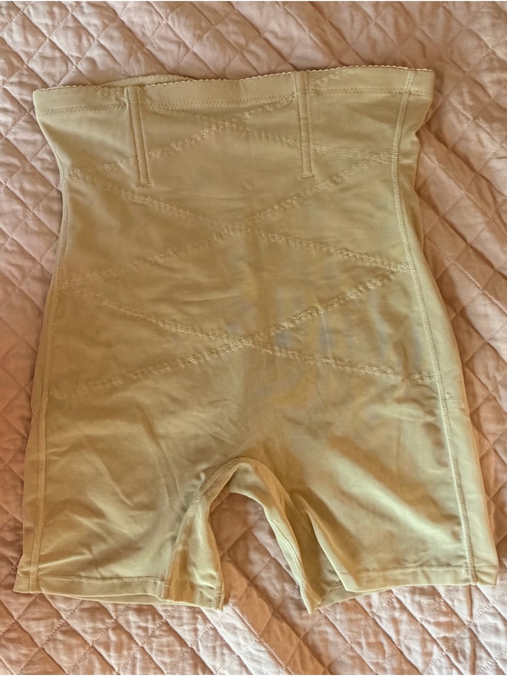 High-Waist Shaping Shorts in Light Yellow - Brand